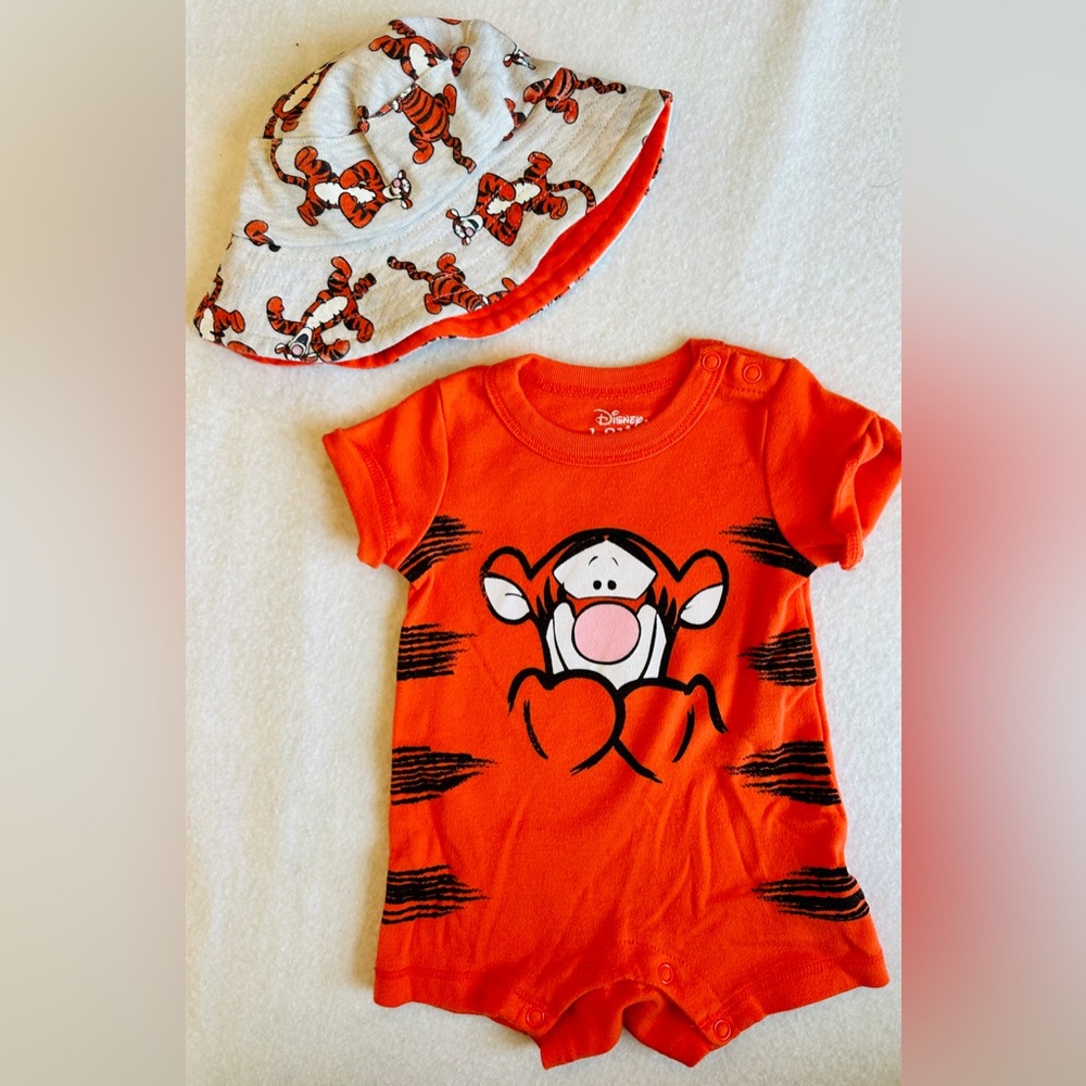 Disney Tiger Short-sleeve Onesie and Hat Set